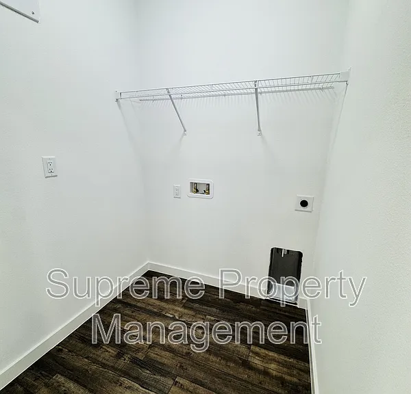 6073 Vermont Ave — Photo 19