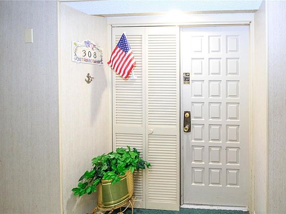 4th image of 1800 SE Saint Lucie Blvd APT 9-308