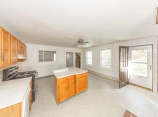 651 Main St #1, Oxford, MA 01540