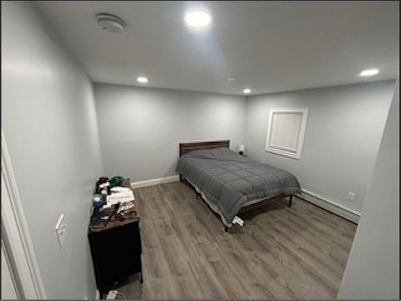 4th image of 16 Albro St Floor 3