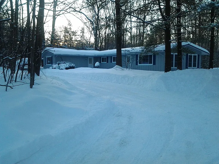826 E Oakridge Ct — Photo 7