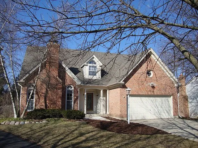 2S748 White Birch Ln photo 1