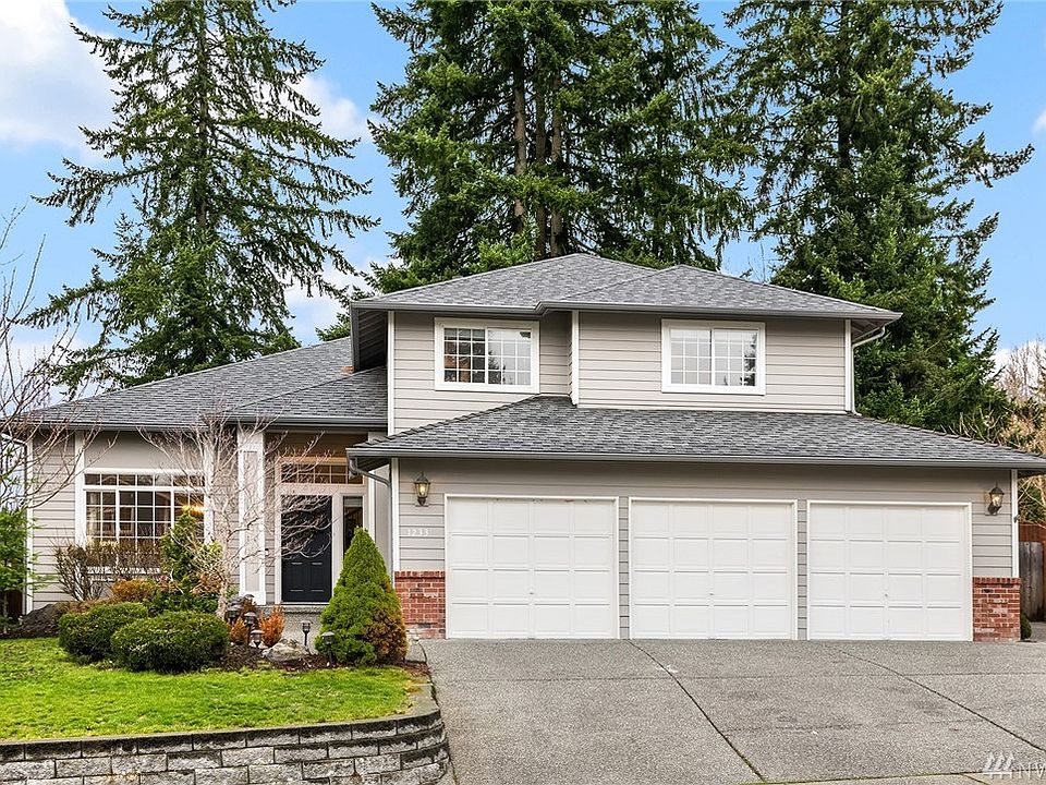 1st image of 1233 215th Pl SW