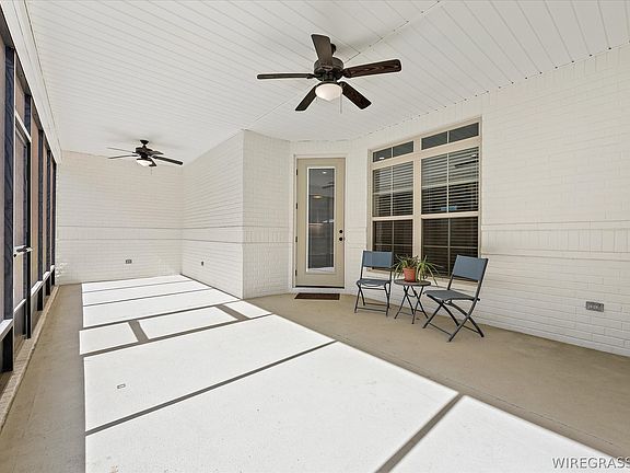 4th image of 906 Legacy Dr