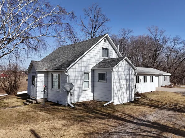 2378 Carroll Rd, Traverse City, MI 49686