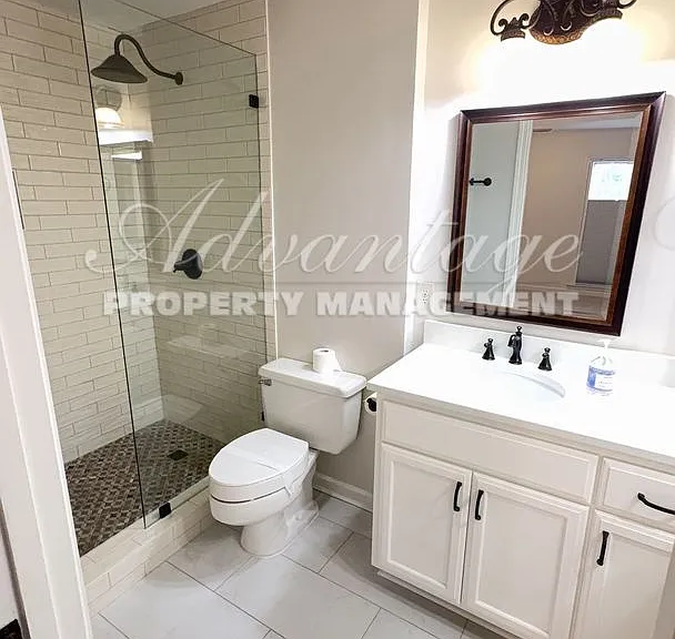 7253 Stamford Dr — Photo 11