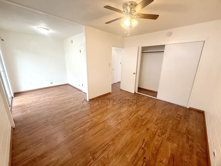 2717 S King St — Photo 8