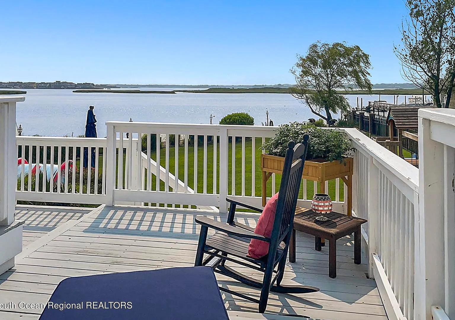 4 bed, 2.5 bath, $11,000 — Photo 1