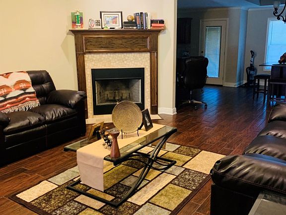 2nd image of 119 Kenny Ln