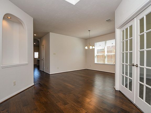 2nd image of 3714 Pantano Ct