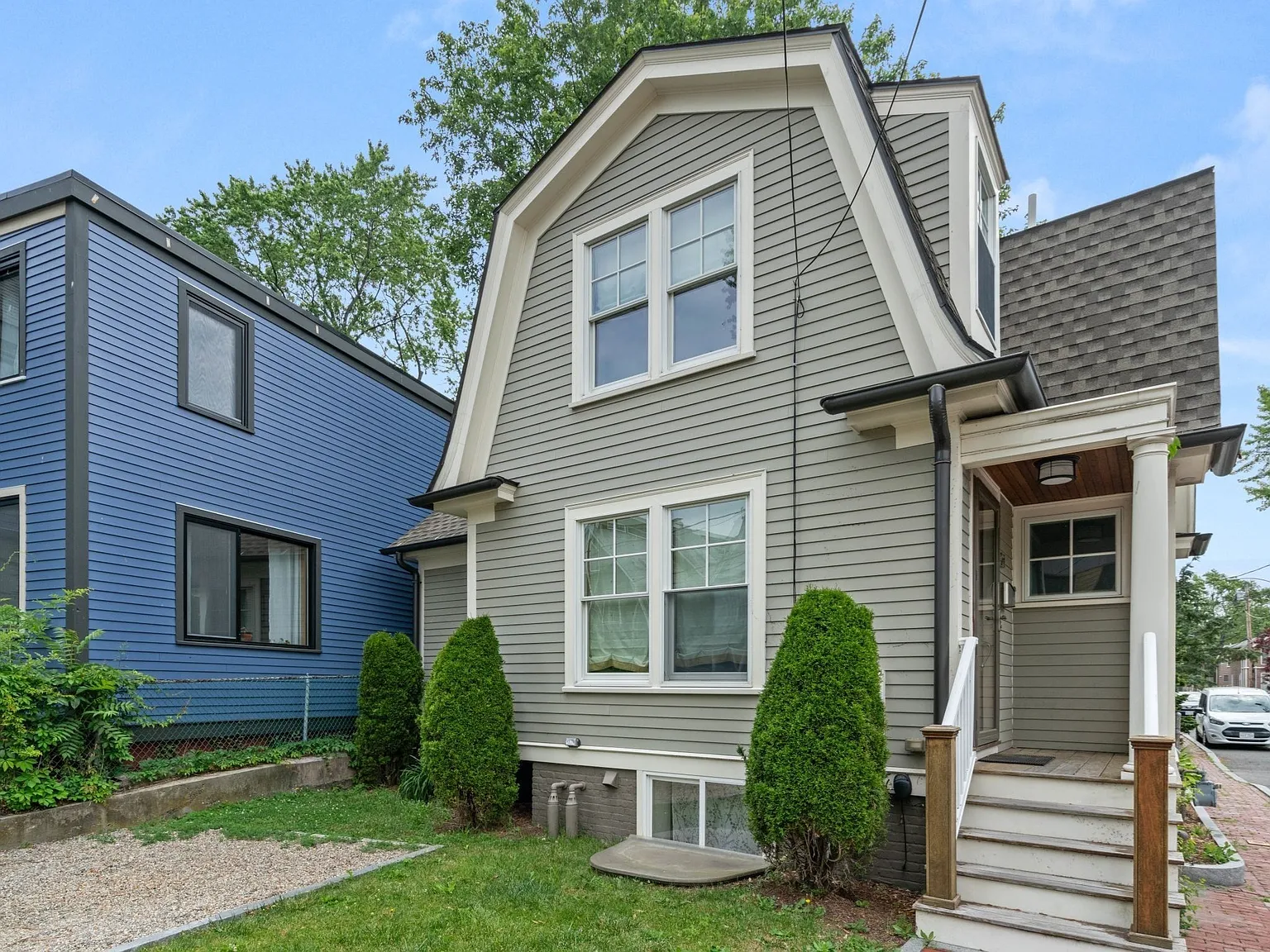 2 bed, 2.5 bath, 1664 sqft, $5,100 — Photo 2