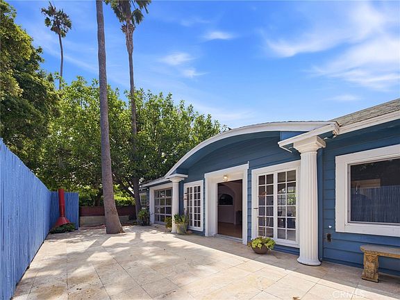 5th image of 837 Venice Blvd