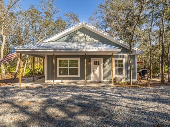 1000 Murray Townsend Rd SE, Darien, GA 31305