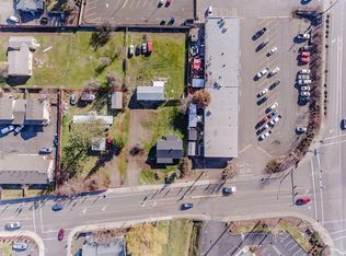 705 E Linn Rd, Eagle Pt, OR 97524