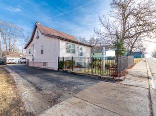 514 N Briggs St, Joliet, IL 60432