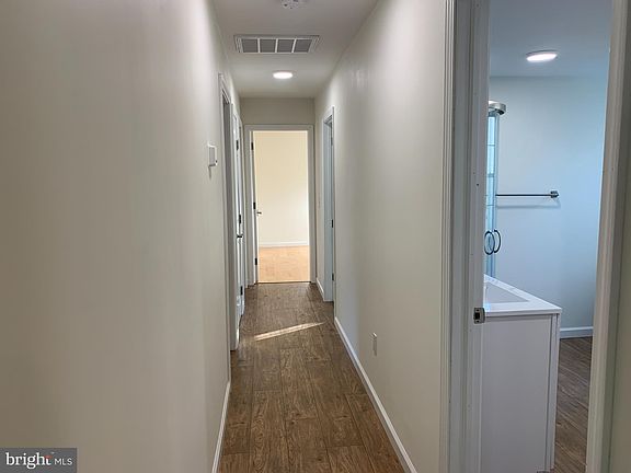 3rd image of 5951 Haven Wood Dr