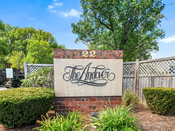 22 Railroad St APT 311, Andover, MA 01810