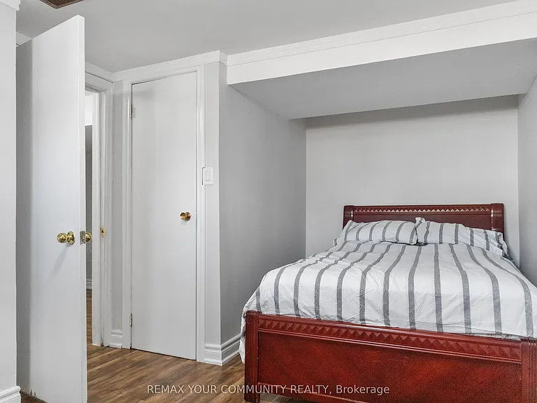 2 Emmeline Cres #LOWER — Photo 6