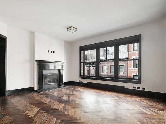 4th image of 211 Elizabeth St #4N