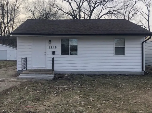 1340 E 17th Ct, Des Moines, IA 50316