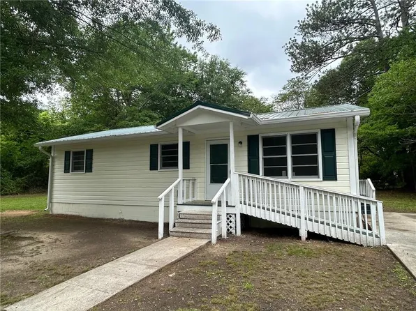 319 Gordon St, Rockmart, GA 30153