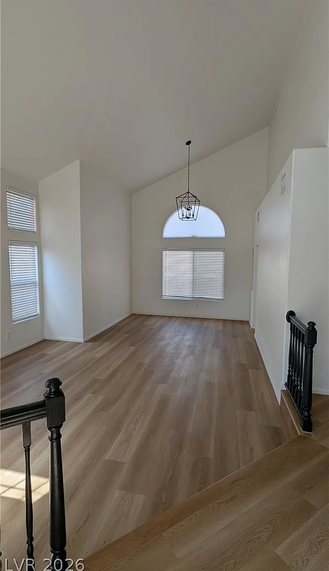 4 bed, 3.0 bath, 2507 sqft, $2,850 — Photo 4