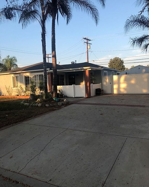 1st image of 11216 Newgate Ave
