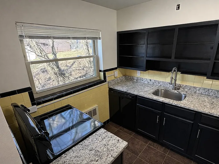 4112 Paxton Ave #1 — Photo 9