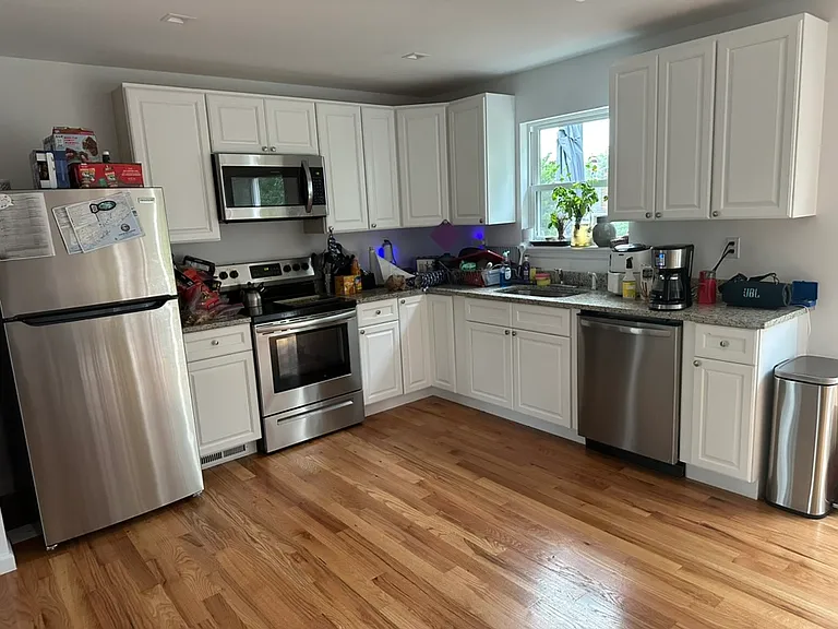 39 Nash Ave — Photo 14