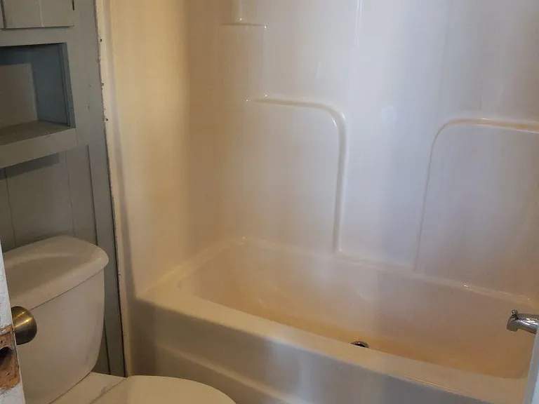 30 Kamper Ln #100B — Photo 3