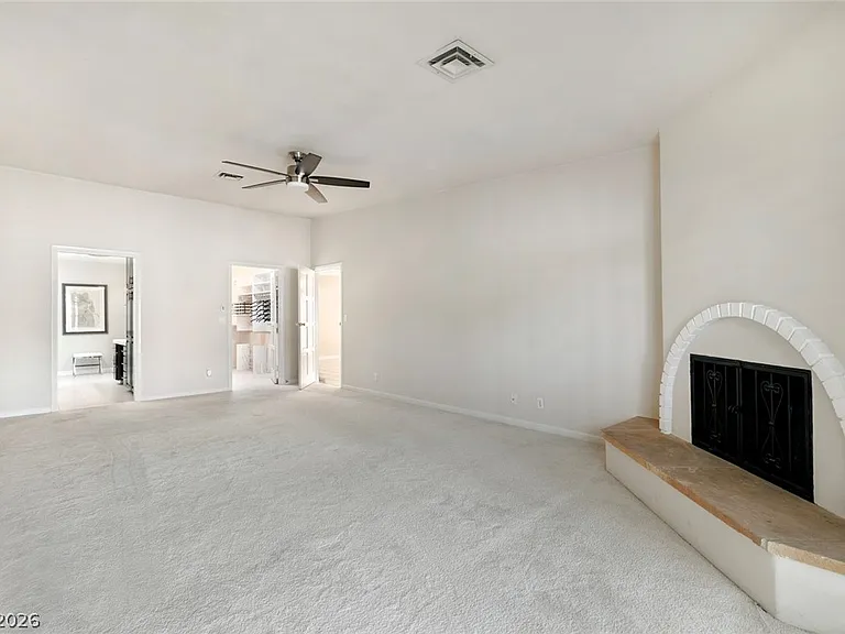 2312 Plaza Del Prado — Photo 13