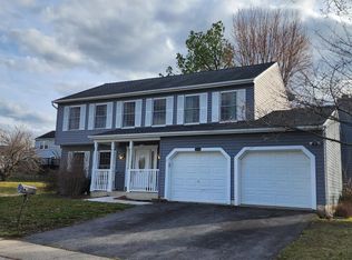 1416 Hunting Horn Ln, Frederick, MD 21703