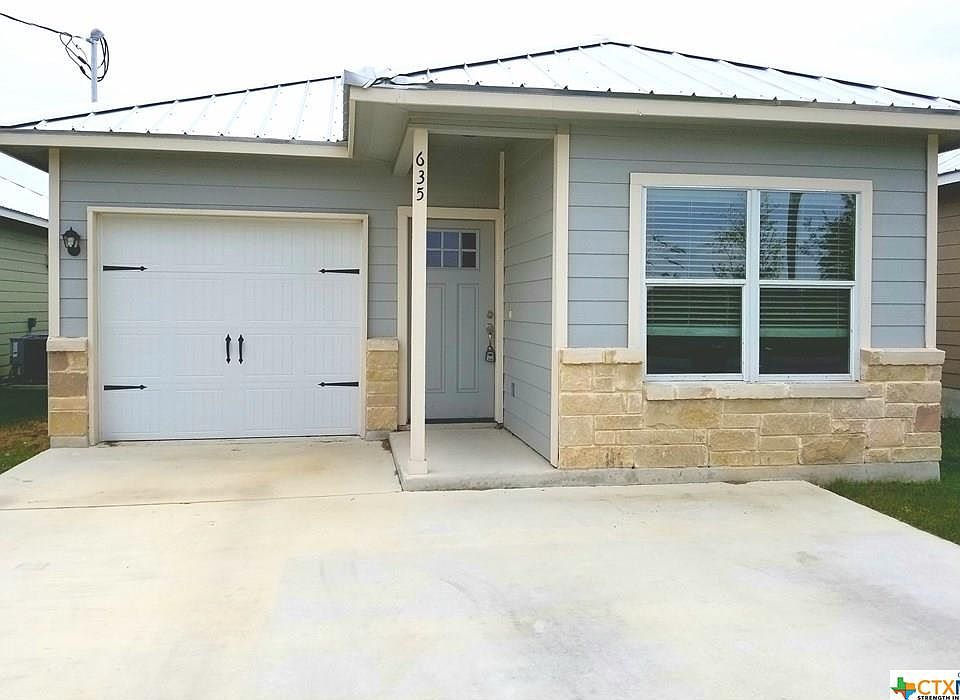 1st image of 635 Orion Dr