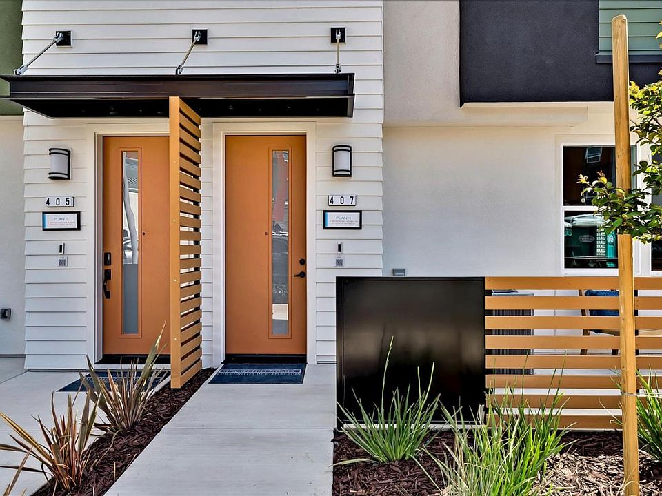 1st image of 407 Starfish Ln