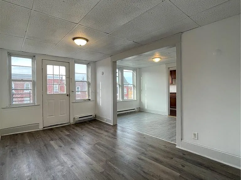 408 W Washington St #3W — Photo 5