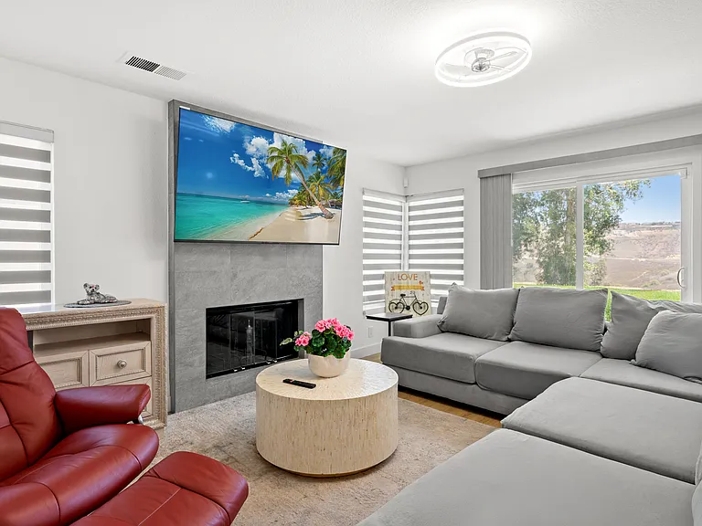 Crestlake Ln — Photo 10