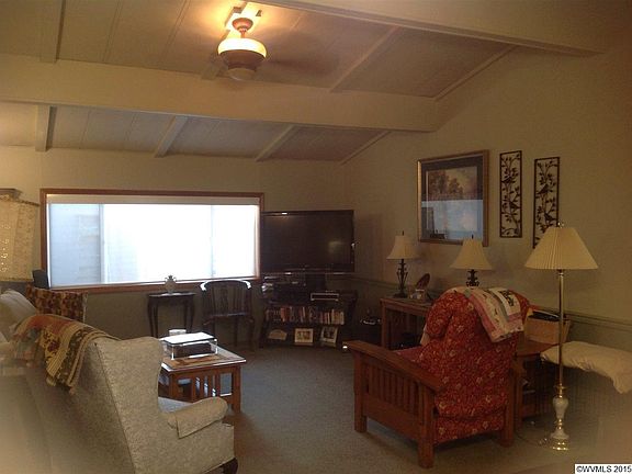 5th image of 2120 Robins Ln SE Unit 111