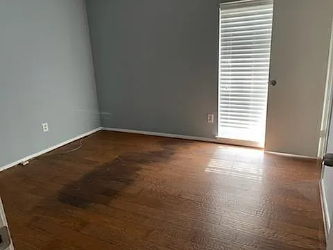 3 bed, 2.0 bath, 1643 sqft, $1,800 — Photo 2