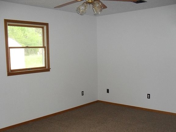 5th image of 1313 N 15th St
