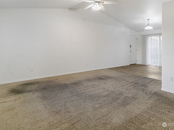 3rd image of 921 E Hayden Drive