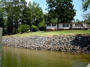 18232 Hideaway Rd, Charlotte, NC 28278