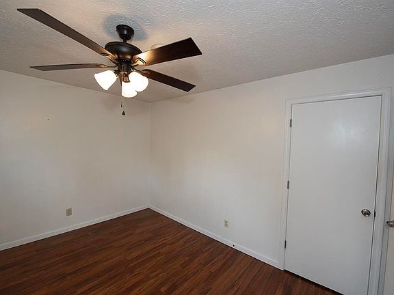 5th image of 205 Eight Mile Ln