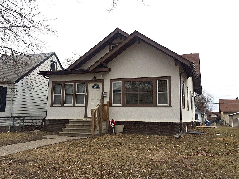 1st image of 2644 Russell Ave N
