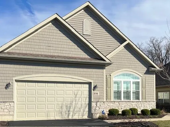 108 Lake Vista CIRCLE, Fontana, WI 53125