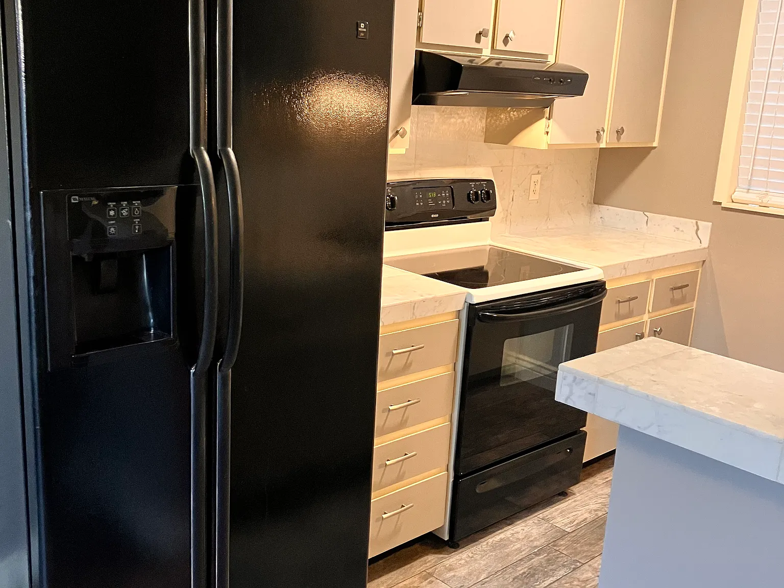 2 bed, 864 sqft, $1,500 — Photo 4