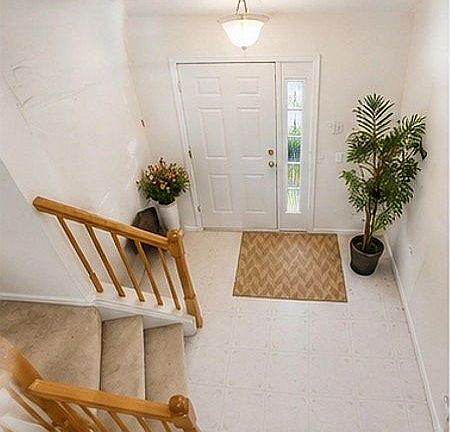 2nd image of 5 Edith Dr #5