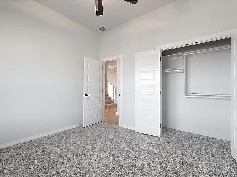 8309 Mountain Oak Dr — Photo 20