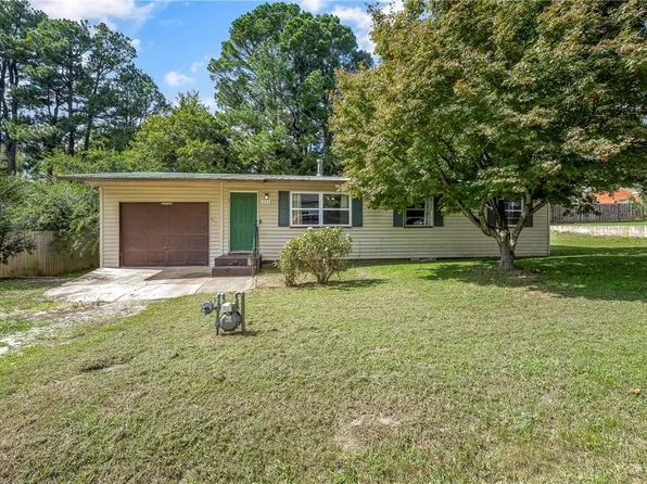 224 Stapleton Dr, Prairie Grove, AR 72753