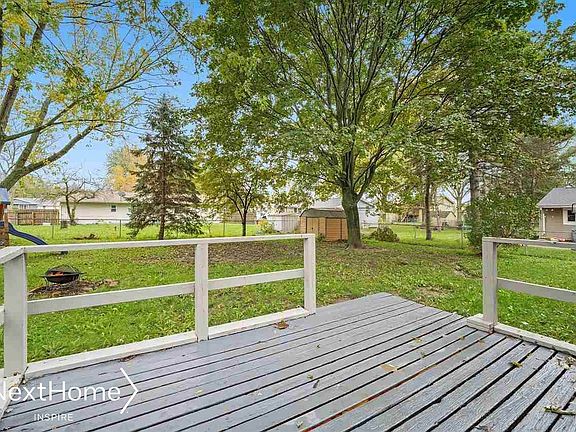 4th image of 1755 Kirkway Ln
