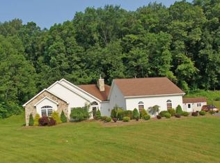 19 Fiddlers Way, Lafayette, NJ 07848